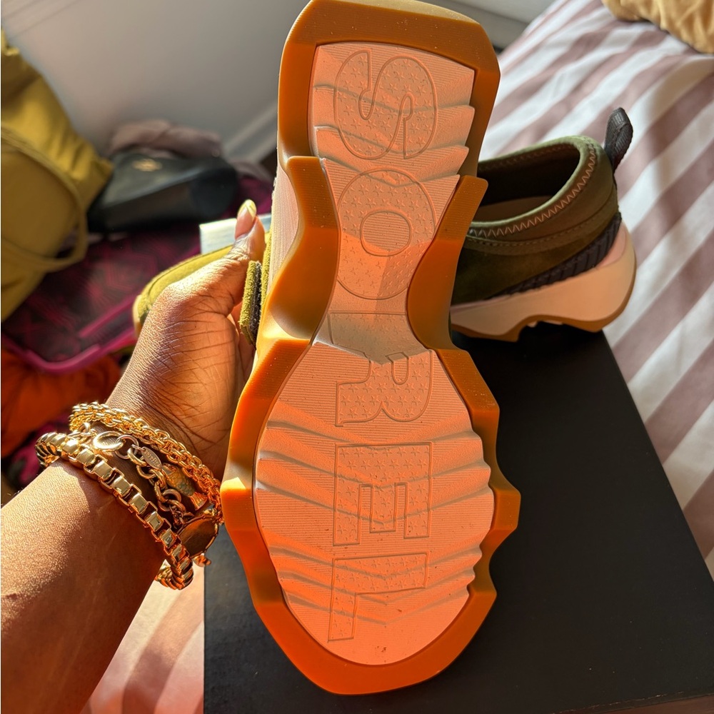 Sorel Olive Green Mary Jane Sneaker - Picture 4 of 7